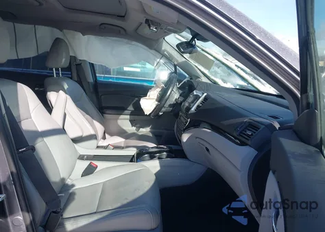 2016 Honda Pilot Touring from USA, damaged, VIN 5FNYF6H90GB026326